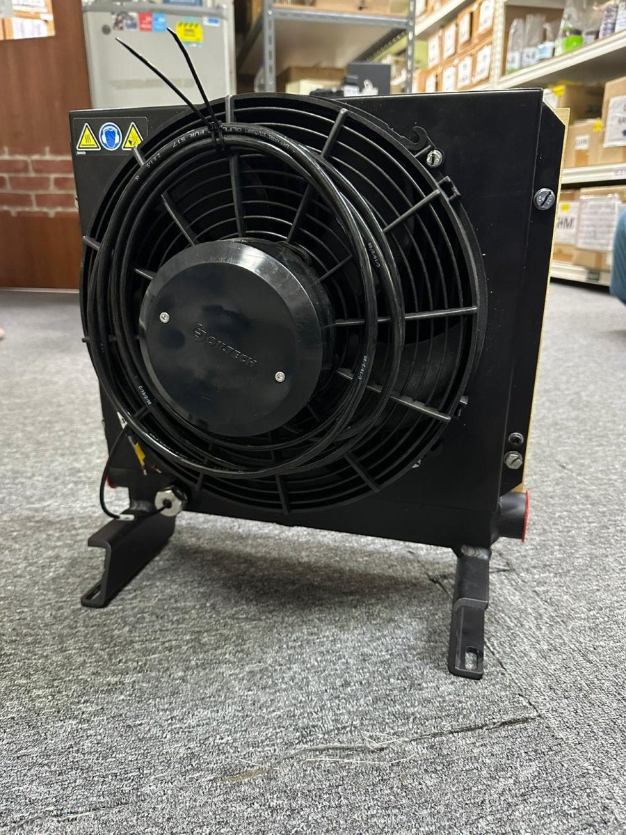 58301255 - OIL COOLER (HIAB 077) - MXPseal.comPARKER