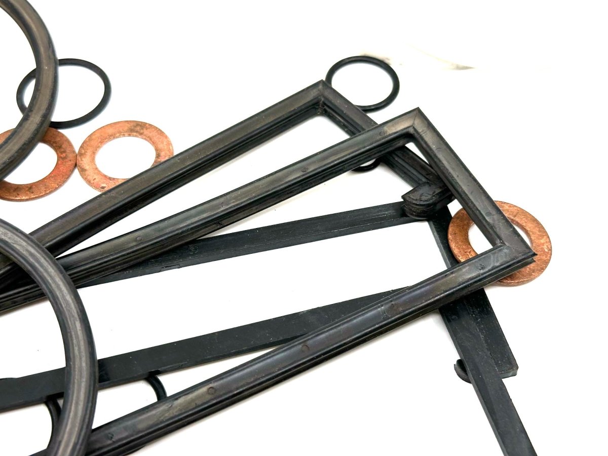 1810742M91 / TR1810742M91 - ROTARY ACTUATOR MOTOR KIT (50A, 50B, 50D, 50H) ~ MXP - MXPseal.comMASSEY FERGUSON