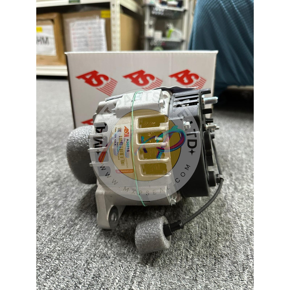40199049 - LS Tractor alternator