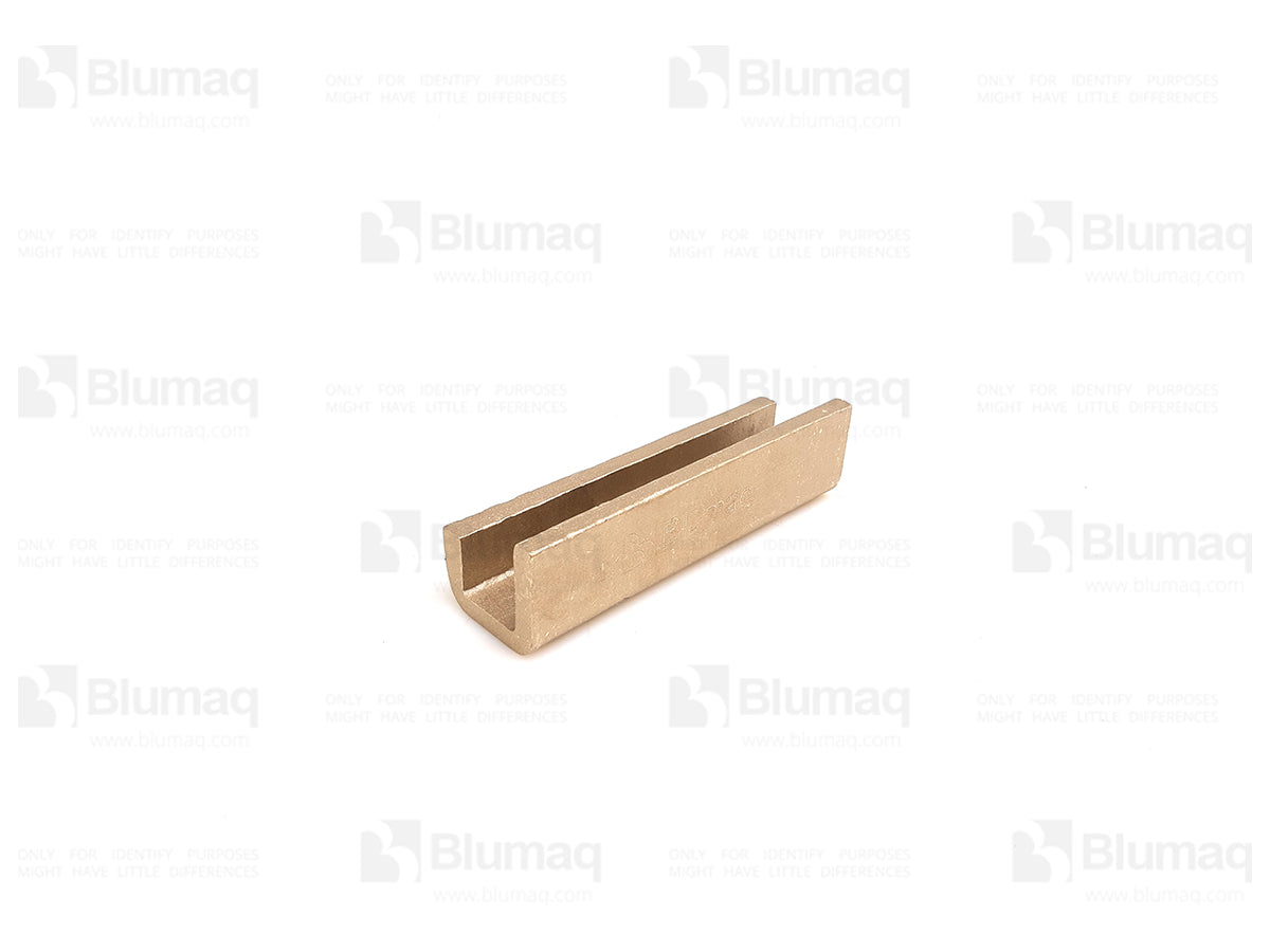 4461526 - STRIP WEAR