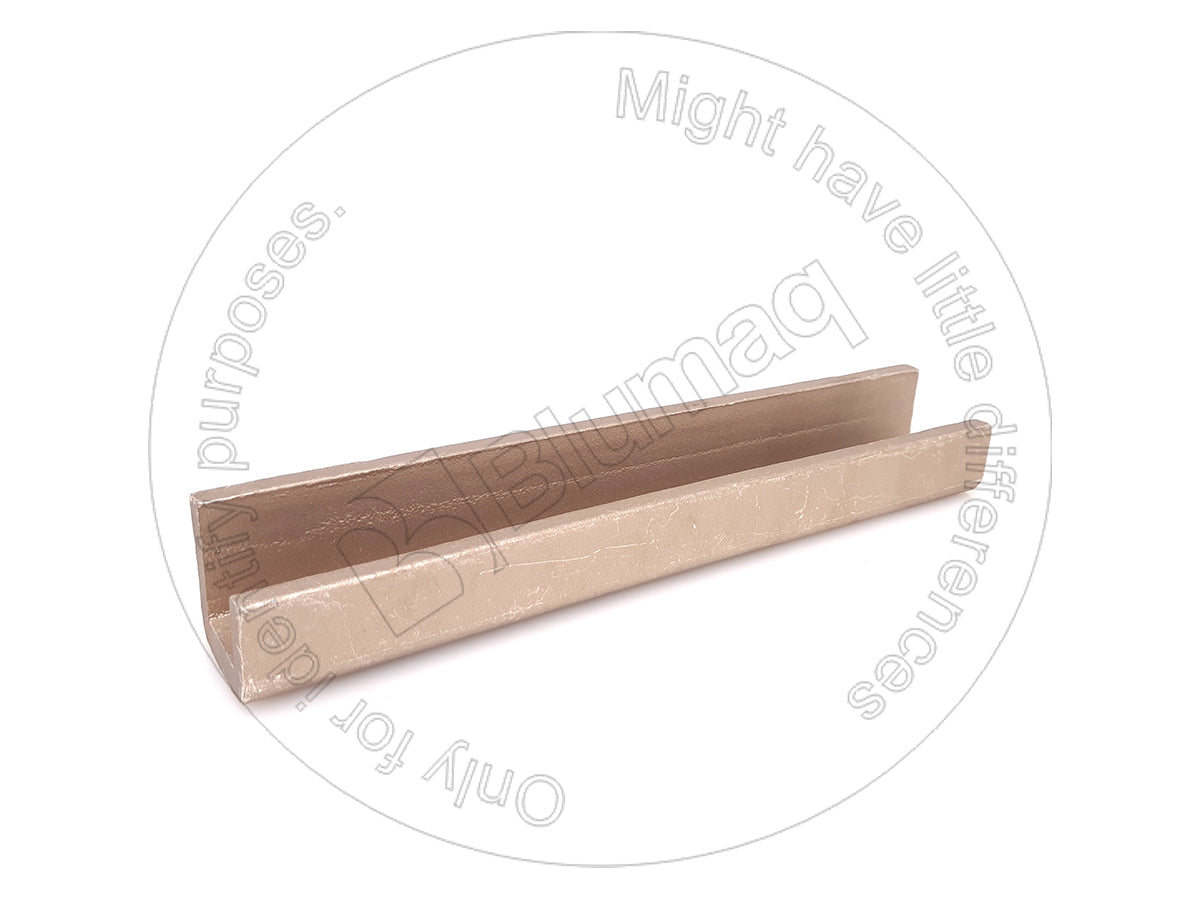 4461527 - STRIP WEAR