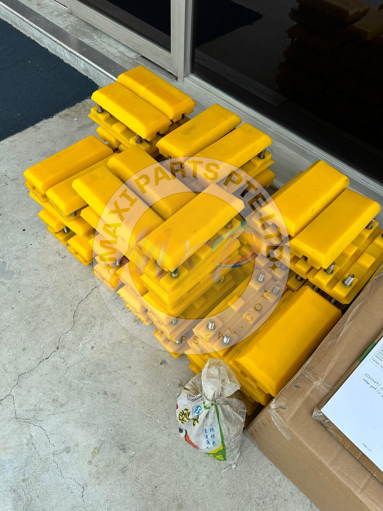 5400150 - PAD