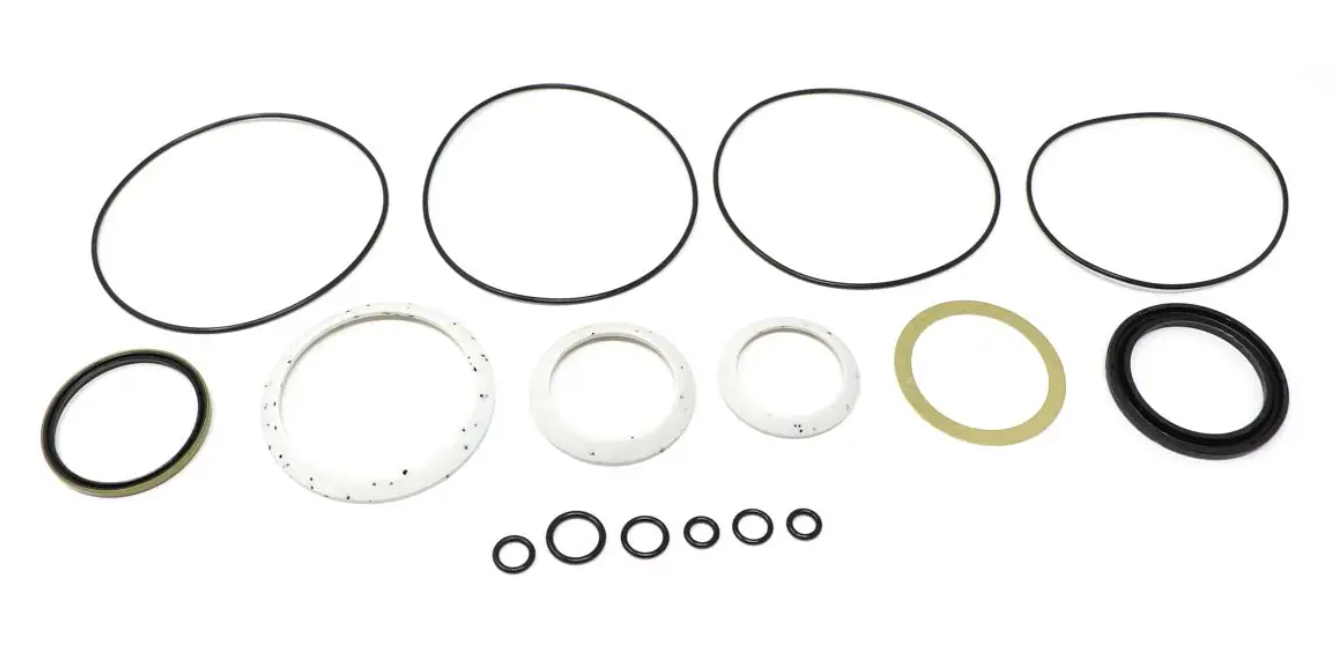 6632040 - HYDROSTATIC KIT