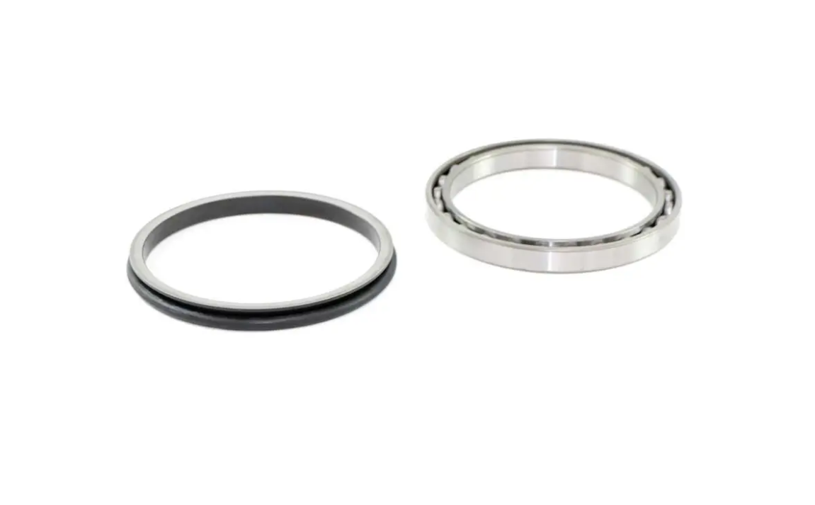 6669101 - BEARING W/ SEAL