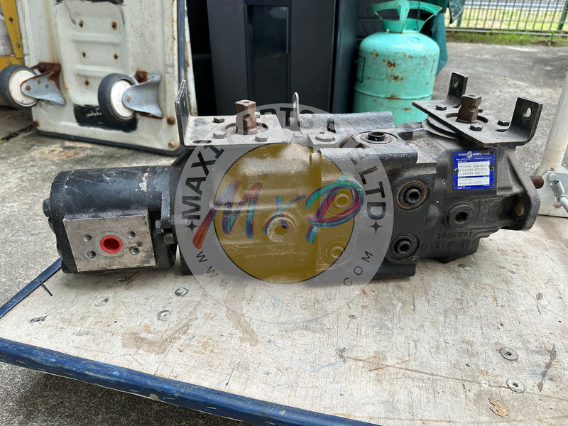 6689135 - TANDEM HYDRAULIC PUMP